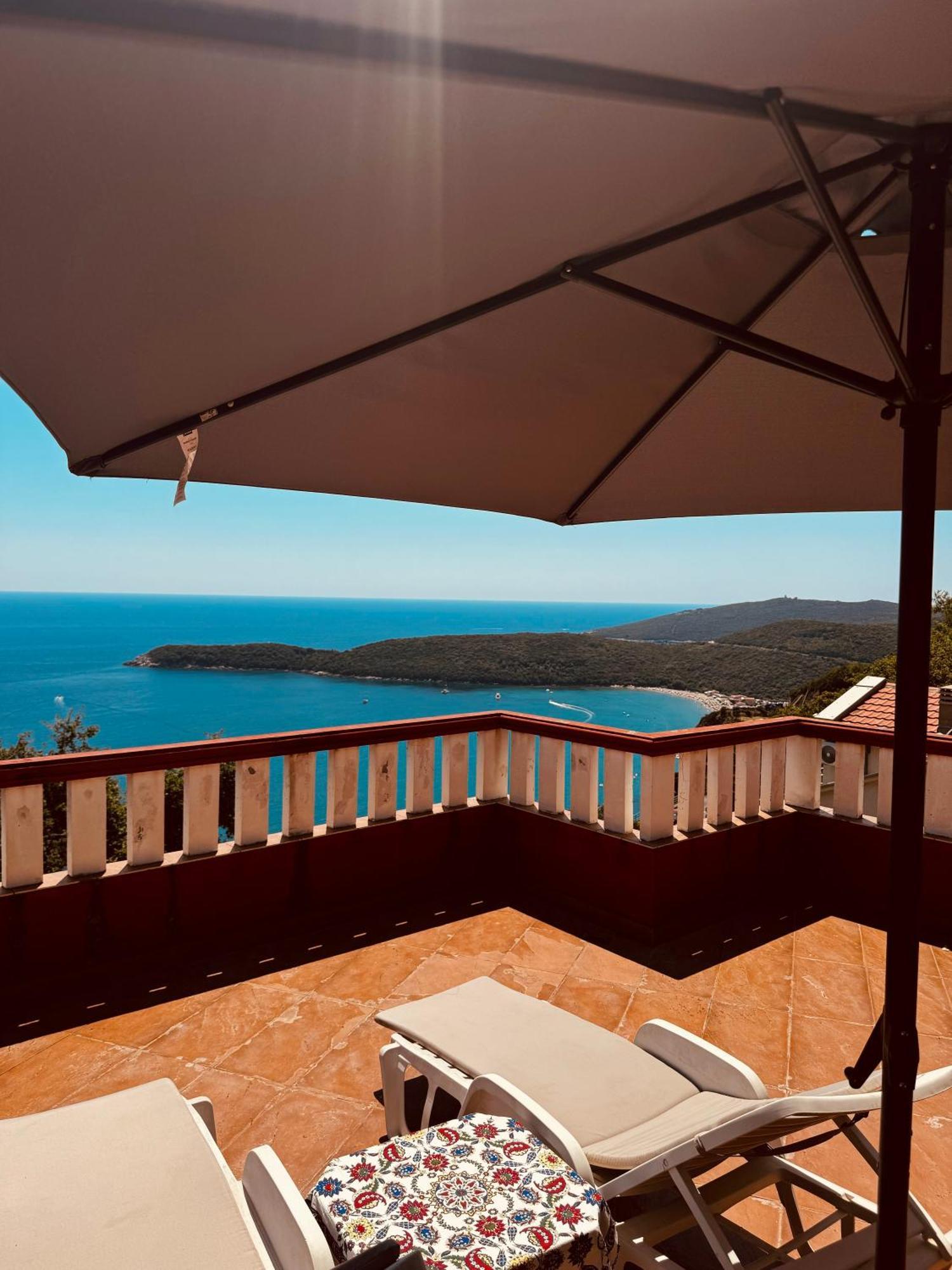 Budva Felix Suites מראה חיצוני תמונה