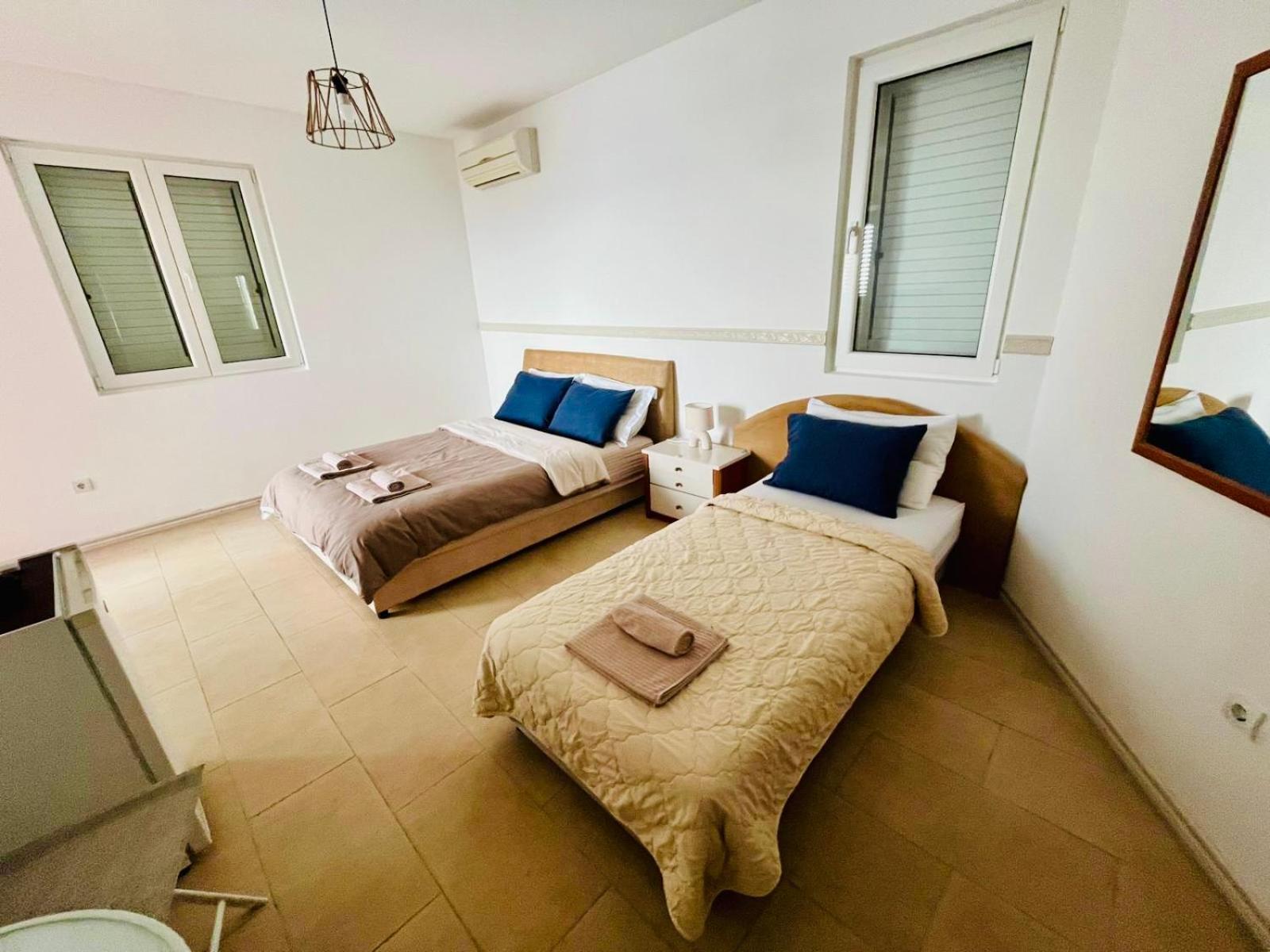 Budva Felix Suites מראה חיצוני תמונה