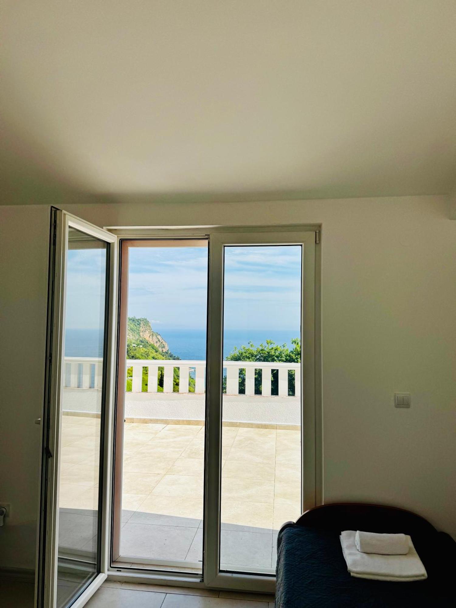 Budva Felix Suites מראה חיצוני תמונה